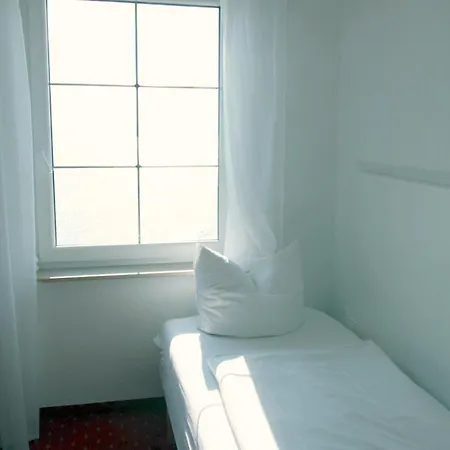 Hotel Seepromenade 3*
